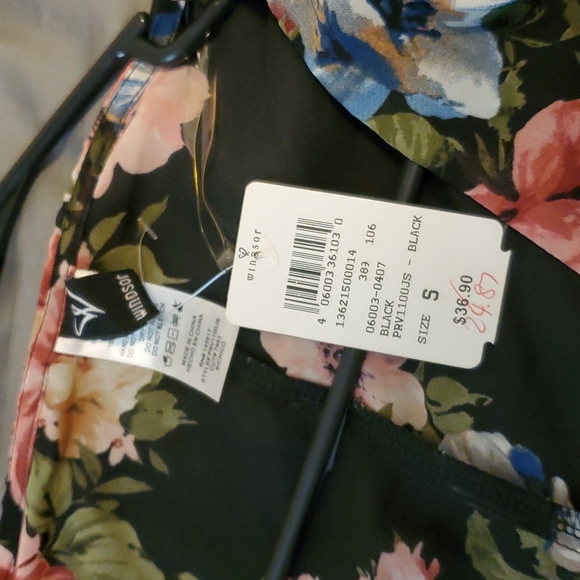 Blouse - Picture 3 of 4